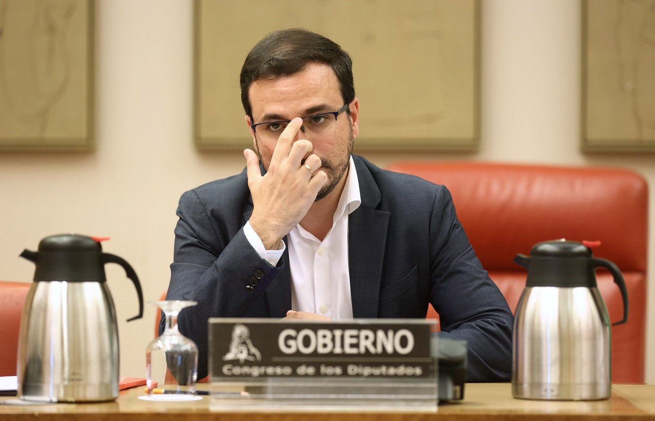 Minister of Consumer Affairs Alberto Garzón