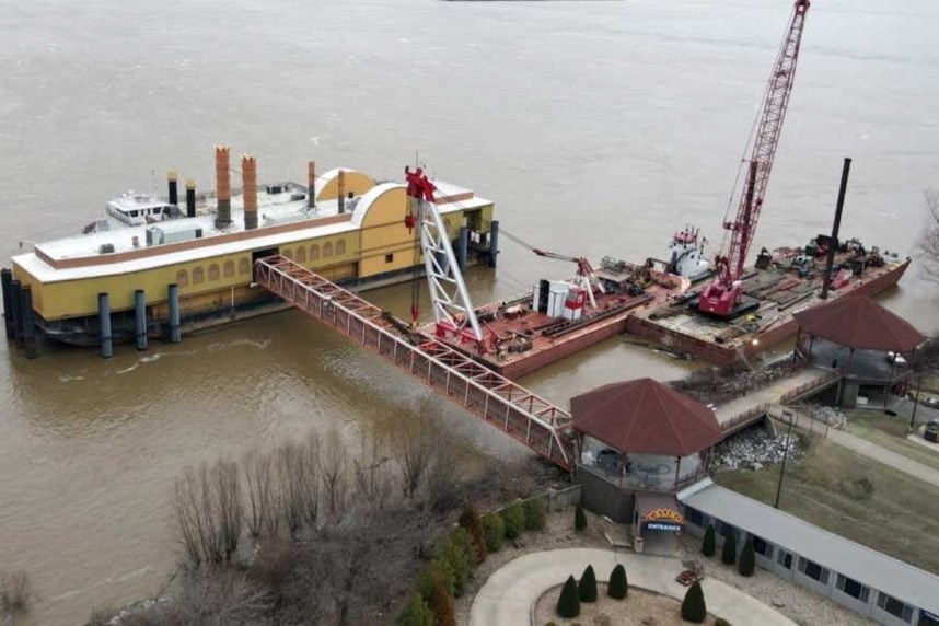 Former Century Casino Caruthersville Riverboat Floats Up Mississippi River