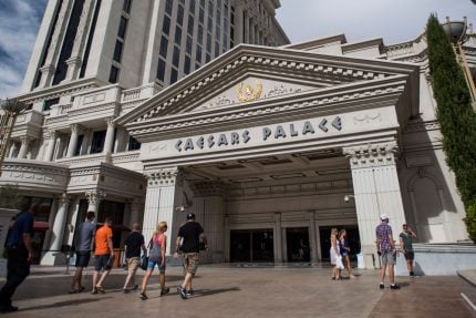 Caesars Wins Upgrade, But Analyst Isn't Too Enthusiastic