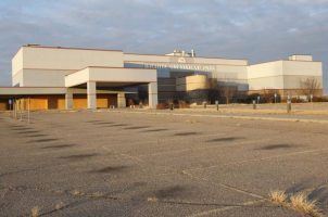 Phil Ruffin Wins Kansas HHR License, Will Open Casino in Wichita
